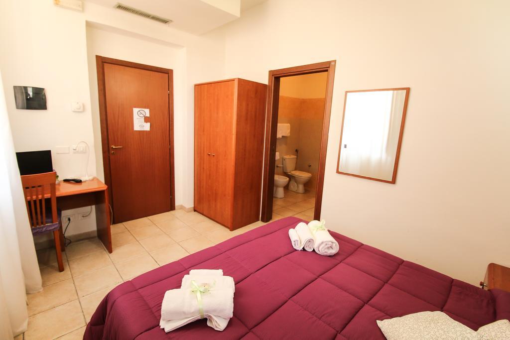 Agriturist Soleluna Caltagirone Buitenkant foto
