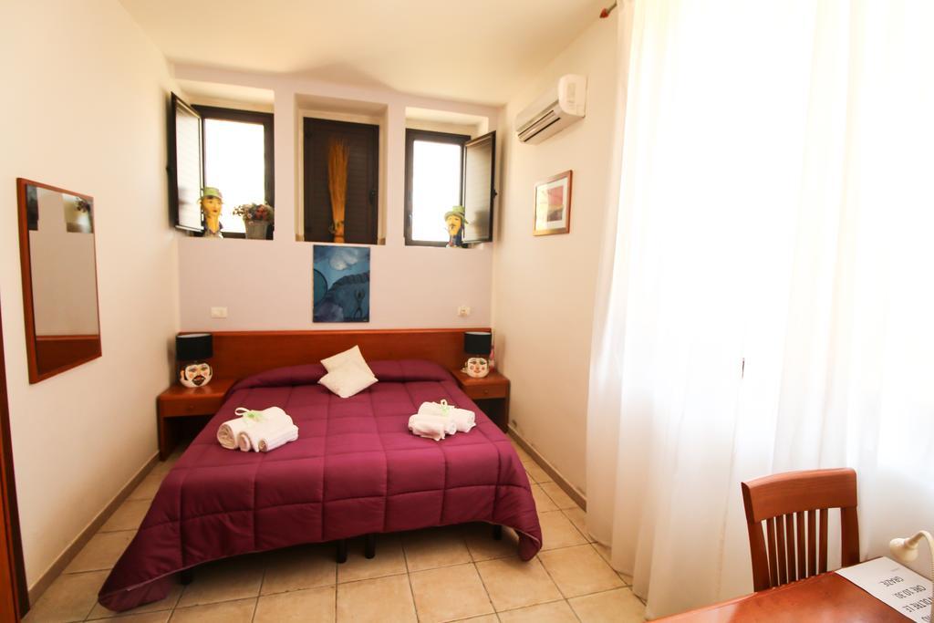Agriturist Soleluna Caltagirone Buitenkant foto