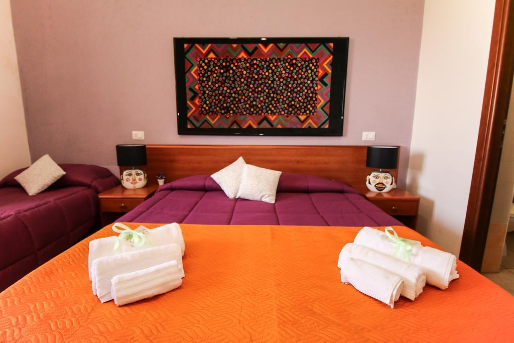Agriturist Soleluna Caltagirone Buitenkant foto