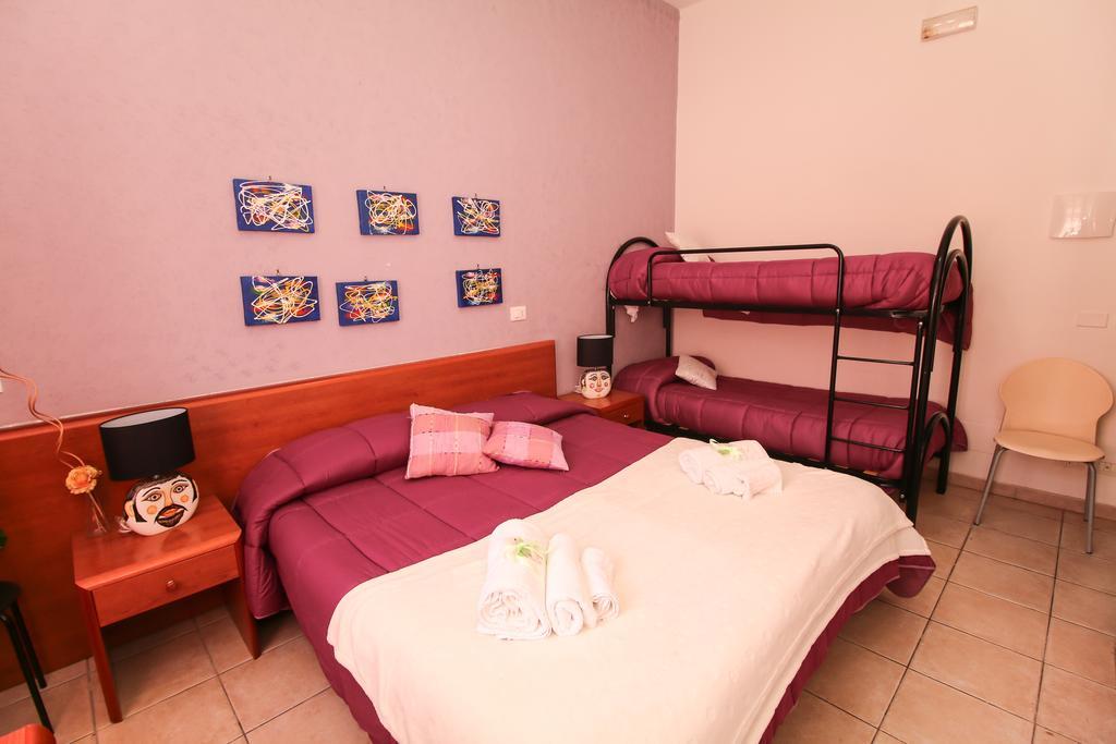 Agriturist Soleluna Caltagirone Buitenkant foto