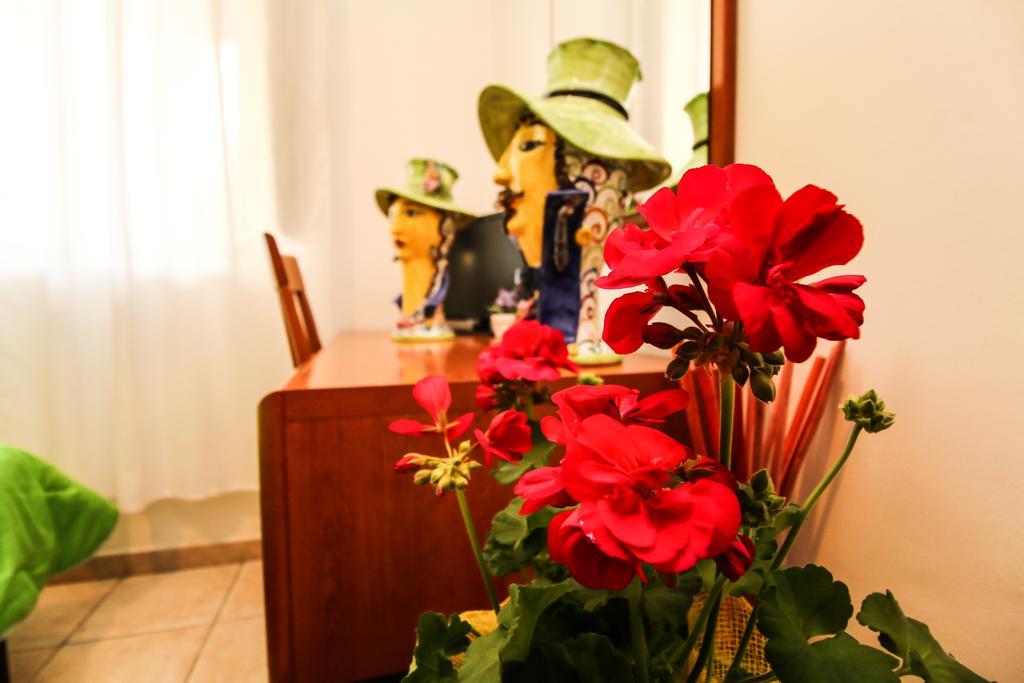 Agriturist Soleluna Caltagirone Buitenkant foto